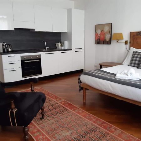 S. Trinita 18, Suites & Rooms Τρέντο Εξωτερικό φωτογραφία