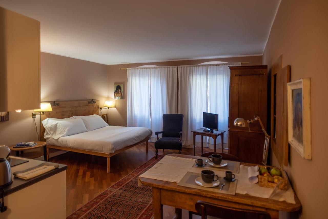 S. Trinita 18, Suites & Rooms Τρέντο Εξωτερικό φωτογραφία